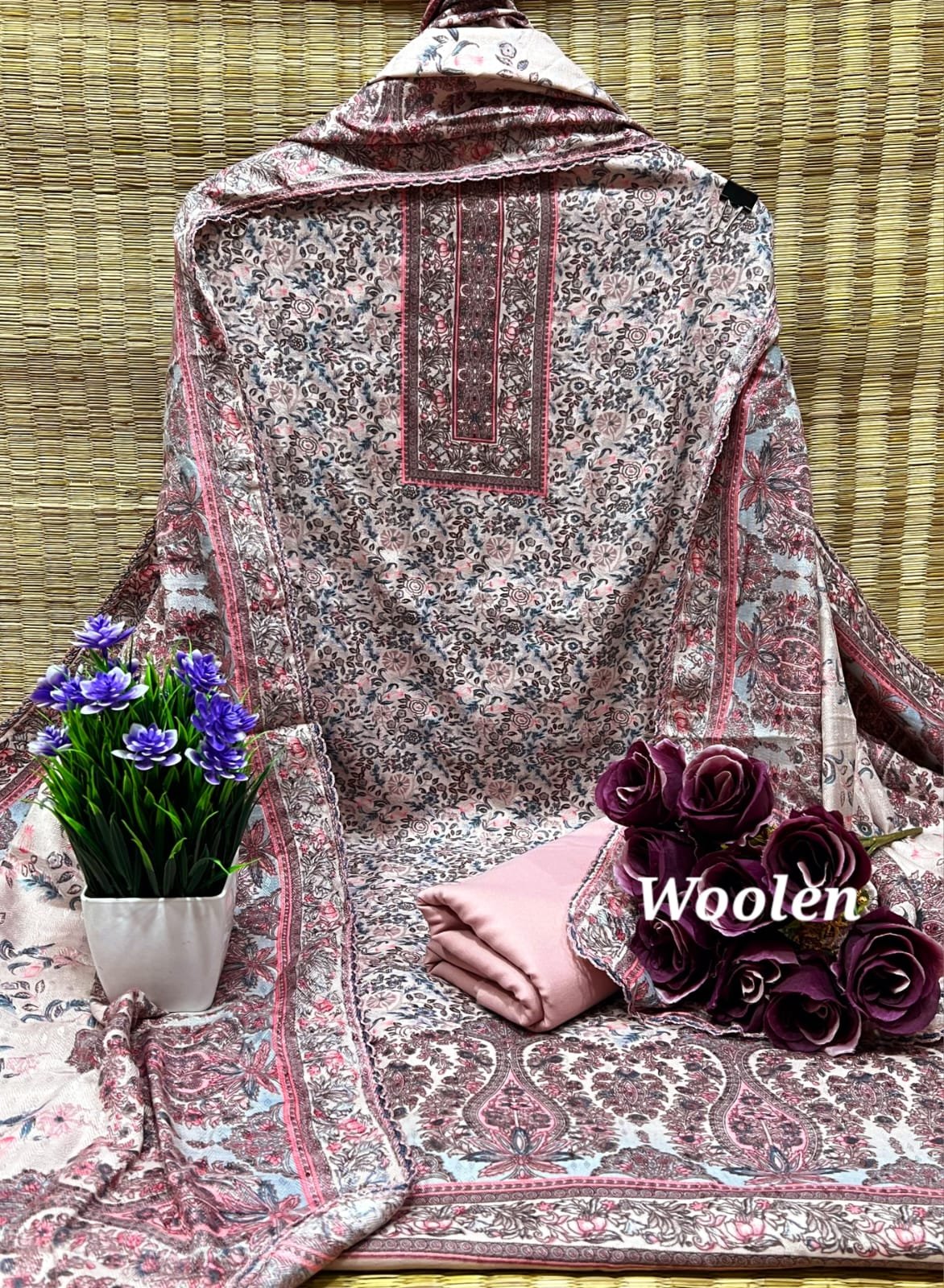 WOOLEN SUITS - Image 3